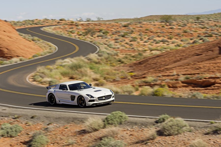  Mercedes-Benz SLS AMG Black Series 2012 года  (фото 12 из 23)